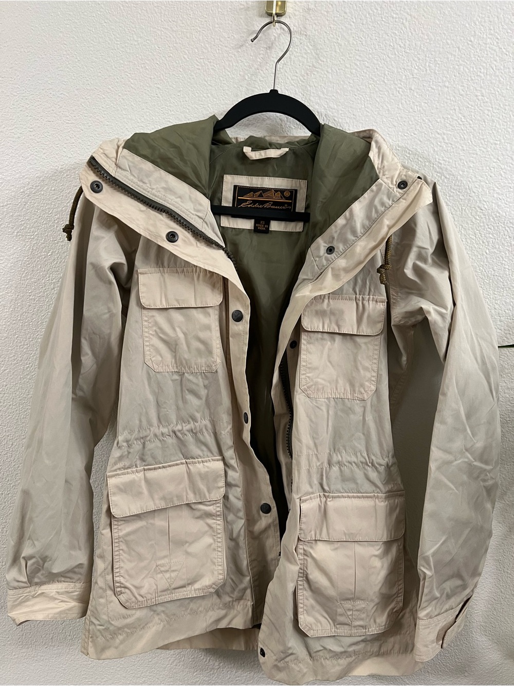 Eddie Bauer Cream Trench Coat with Olive Green Lining